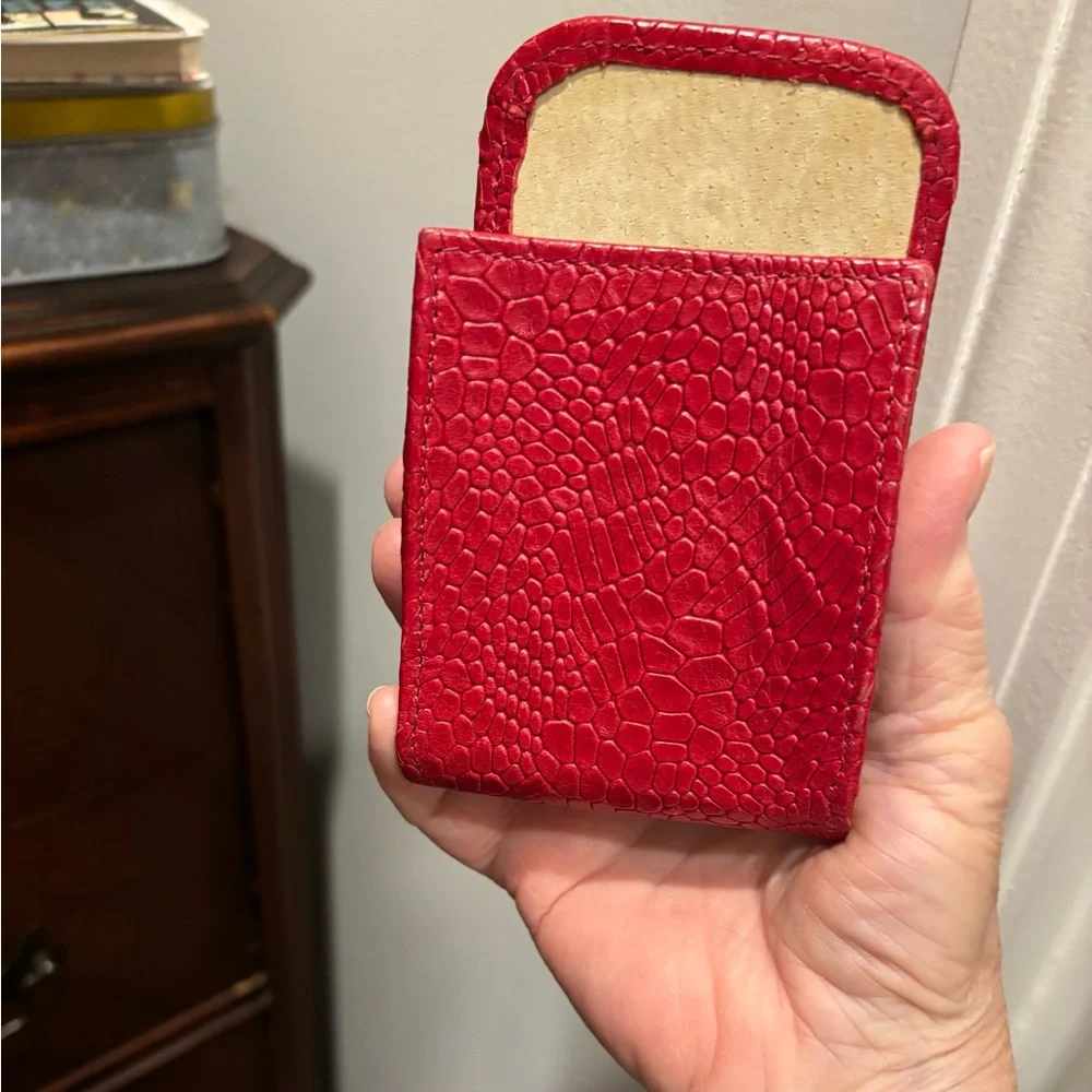 Custom leather satchel made in Vienna, Austria. - Picture 9 of 16
